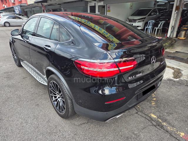 2019 Mercedes Benz GLC300 2.0 AMG (FREE 2 YR WRTY) - 4