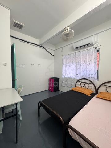 Room For Rent at Maluri 1