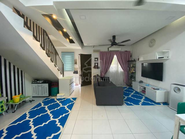 Double Storey Teraace Hibiscus 2 Bandar Seri Coalfieds Sungai Buloh 4