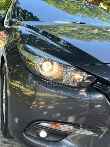 2018 MAZDA 3 2.0 Sedan SKYACTIV Bleh Loan 7 Tahun - 4