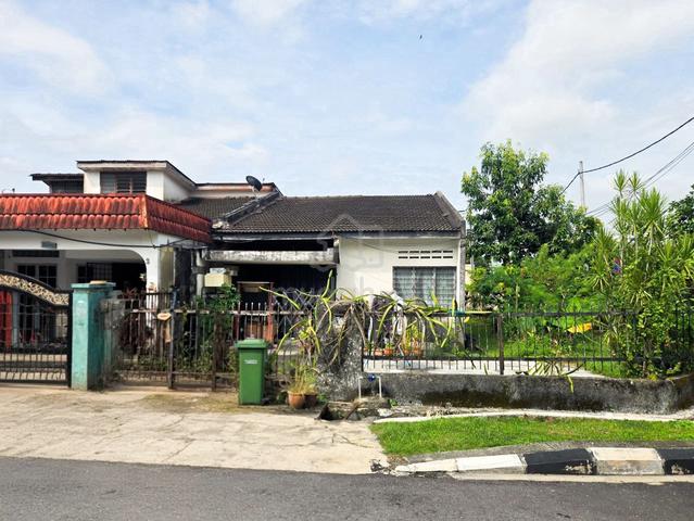 Single Storey Taman Maluri Corner Lot 10 minutes to KLCC 1
