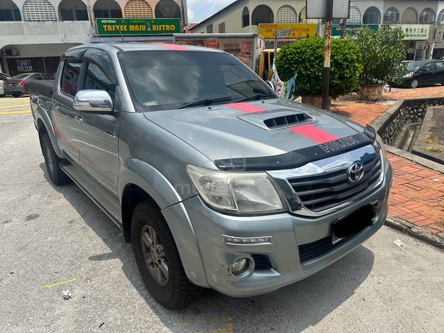 2015 Toyota HILUX 2.5 G VNT DOUBLE CAB (A) - 4
