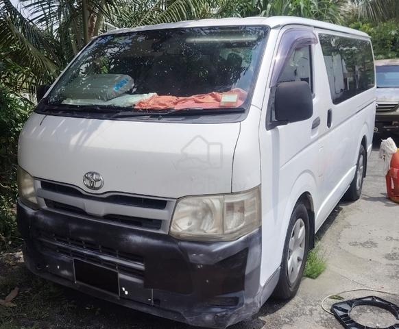 2012 Toyota HIACE 2.5 KDH200R FACELIFT (M) - 1