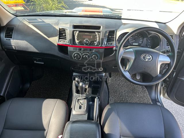 2015 Toyota HILUX 2.5 TRD(A)NO PROCESS FEES OTR - 5