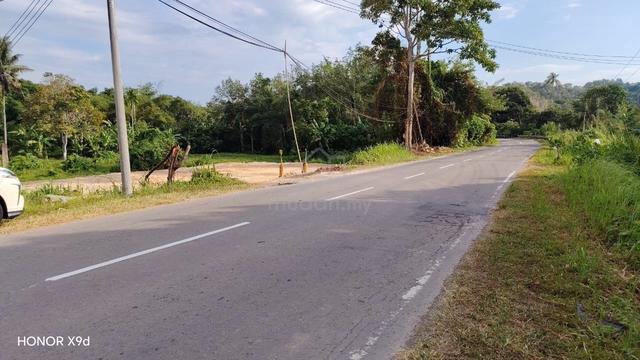 tanah untuk di jual, sudah di timbun, melekat jalan besar 1