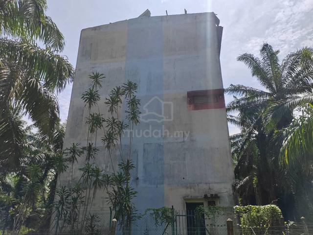 A Rare Countryside Gem for Sale — Kg Dralik, Setiawan 1