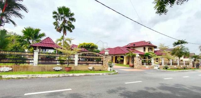 Freehold Big Land Bungalow Bukit Sentosa Rawang For Sale 1
