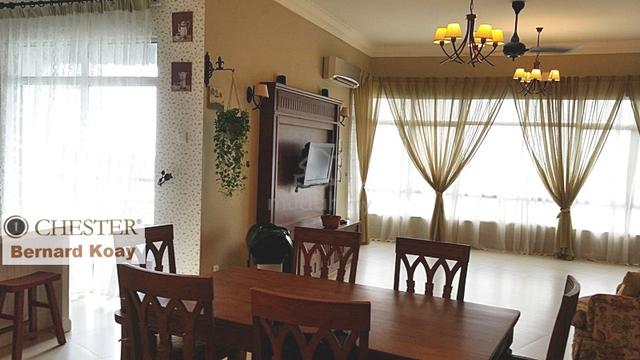 The View Condominium (Twin Towers) 1