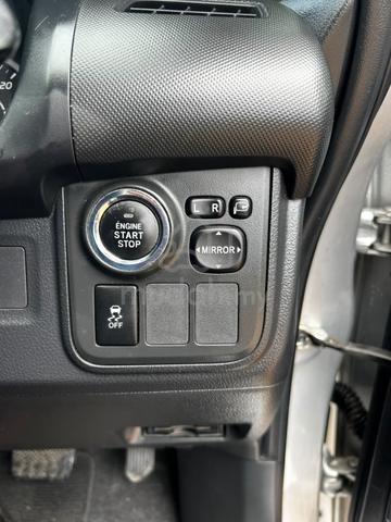 2011 Toyota WISH 1.8 X (A) TRD Sports - 5