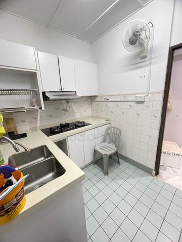 Room for Rent Sri Damansara Courts 5