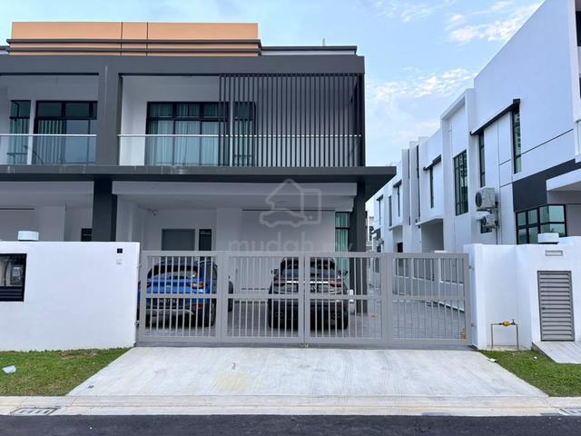 Greenwoods Taman Daya – Brand New Cluster House for Rent 1