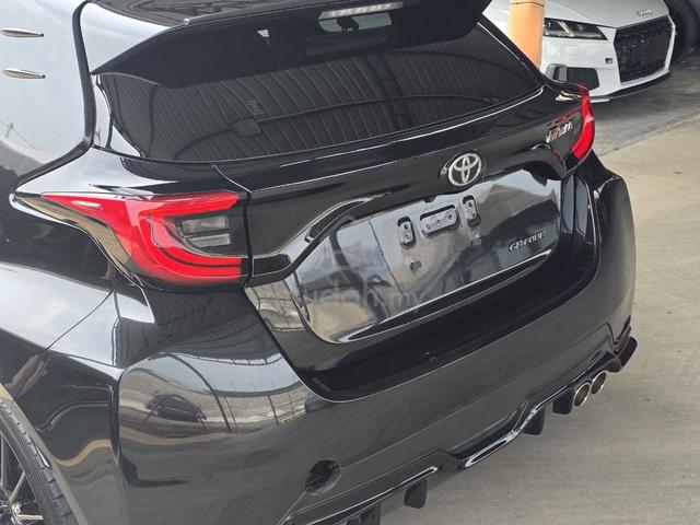PERFECT Toyota GR YARIS 1.5 RS (A) GR BODYKIT - 4