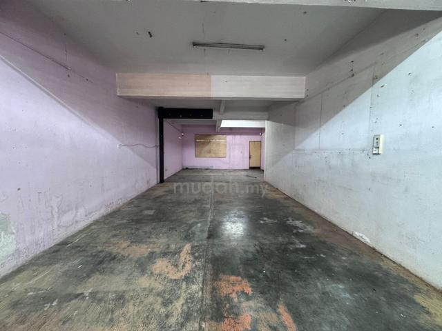 Shop lot at Pusat Bandar Parit Buntar 1