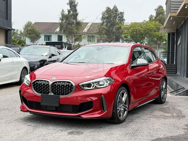 2022 BMW M135i M SPORT 2.0 AWD / SUNROOF - 3