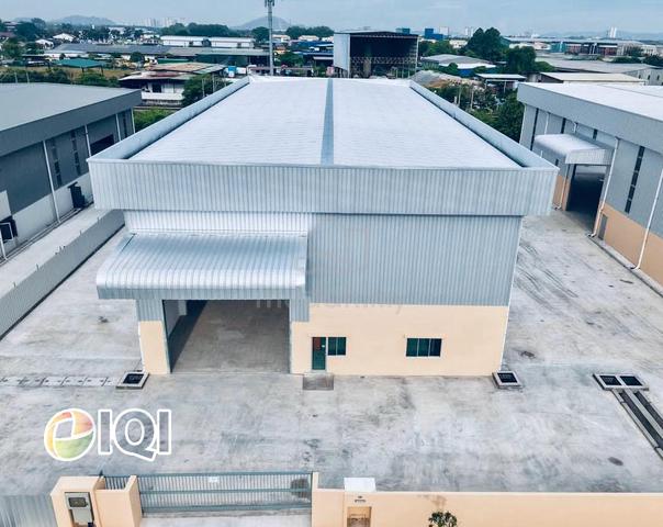 Permatang Tinggi Light Industrial Bungalow Warehouse For Rent 1