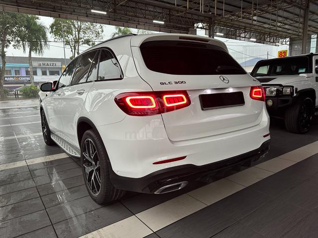 2022 Mercedes Benz GLC300 2.0 4MATIC COUPE (A) - 2