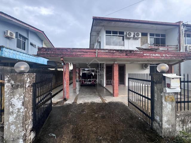 Double Storey Semi-Detached House @ Tabuan Laru, Kuching 1