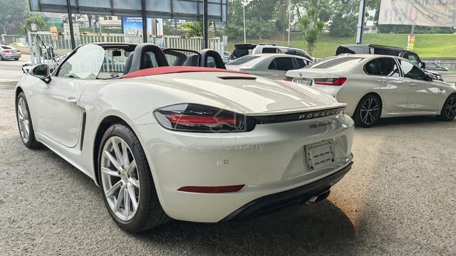 2022 Porsche 718 2.0 CAYMAN - (A) SOFT TOP - 5A - 3