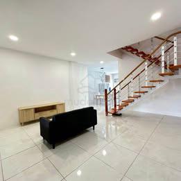 Stutong π D Everglades Townhouse For Rent Near Aeroville 1
