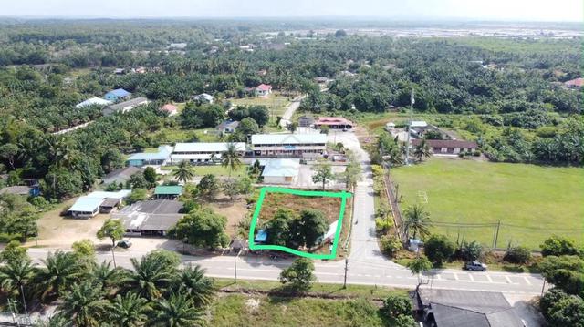 TANAH CANTIKK PERtANIAN TEPI PANTAI SEDILI KECIL 1
