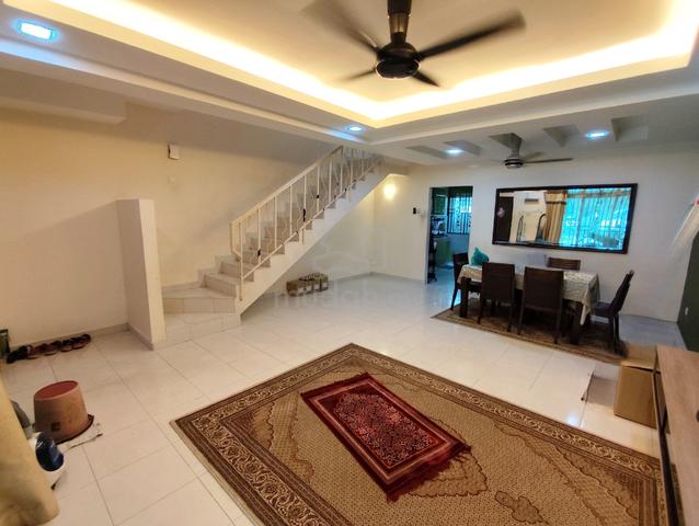 [OPEN FACING] FULLY RENOVATED TAMAN BUKiT DAHLIA PASIR GUDANG 1