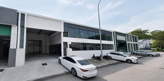 Corner Semi-D Factory Facing Main Road, Taman Shamelin, Pandan Pedana 1