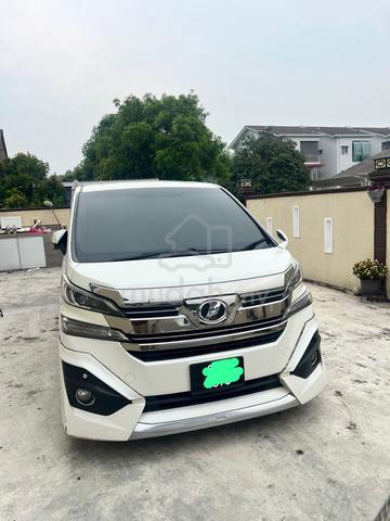 2017 Toyota VELLFIRE 2.5 AGH30R (A) - 1