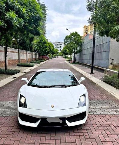 2008 Lamborghini gallardo LP560-4 1 owner - 2