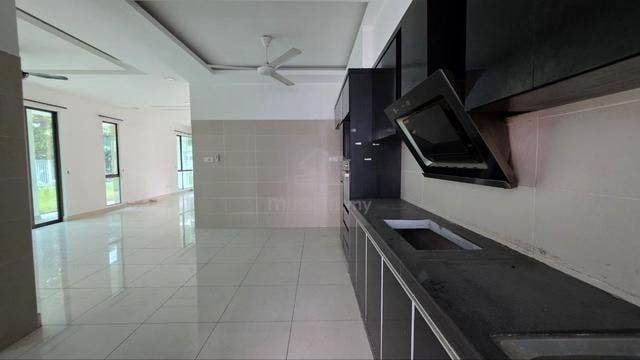 2-Storey Terrace/ Eco Botanic/ near Tuas/ Legoland/ Horizon Hills 1