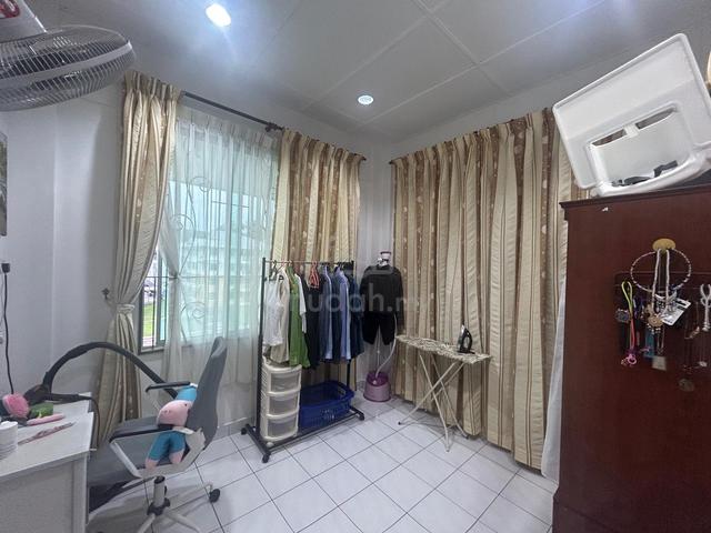 Delta Heights 1