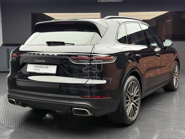2022 Porsche CAYENNE USED LIKE NEW - 2