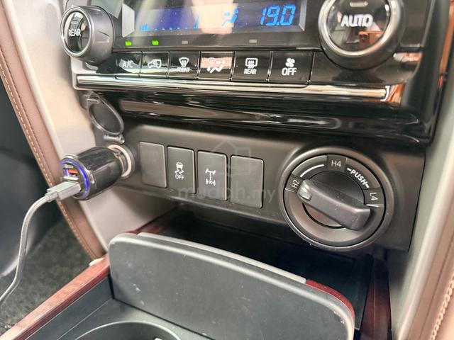 Toyota FORTUNER 2.7 SRZ 4X4 P Boot (A)-17 - 5