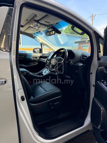 Toyota Alphard 2.5 SC Unregistered 2021 - 5