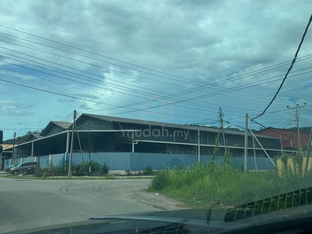 Lokawi warehouse 1