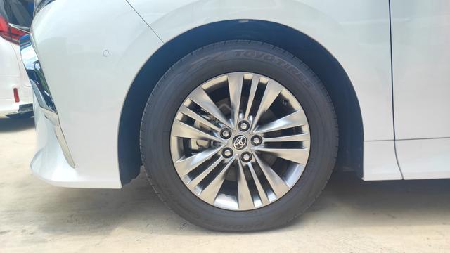 2025 Toyota Alphard 2.5 Z Mpv - 2