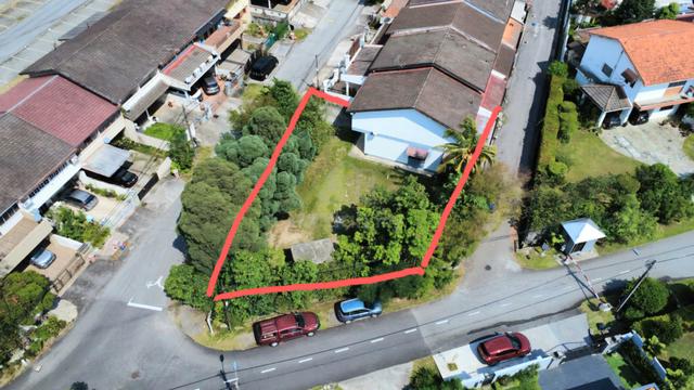 BIG Corner Lot 5277Sf ✅️ PJ SS 1 Kampung Tunku 1