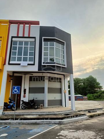 Corner Shop 4500sq ft near Mr Diy and Econsave Sungai Rambai 1