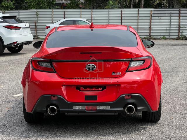 2023 Toyota GR86 2.4 RZ / LOW MILEAGE / OFFER / 5A - 4