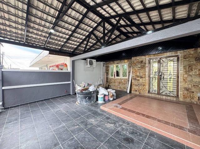 Renovated & Unblock View, 1 Storey @ Bandar Baru Uda, Tampoi 1