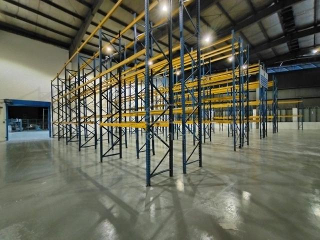 Hicom-Glenmarie warehouse+chiller room 1