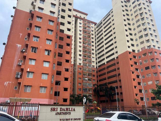 Sri Dahlia Apartment (Kajang) 1