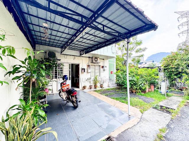 CORNER LOT+GROUND FLOOR! Townhouse Taman Laksamana Permai, Batu Caves 1