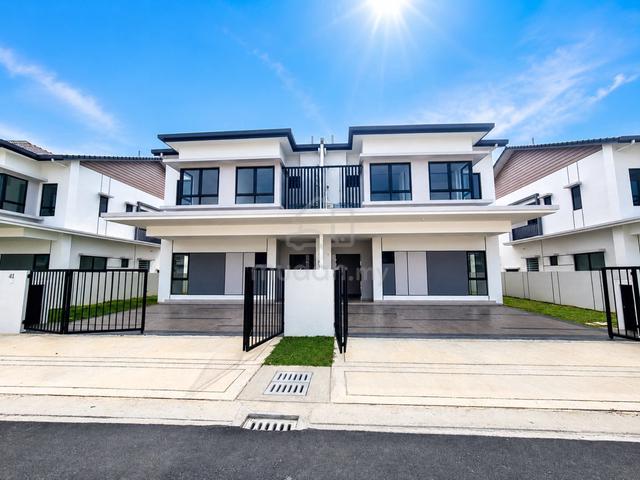 BRAND NEW, 2 Storey Semi Detached, Sejati Lakeside 2,Cyberjaya 1