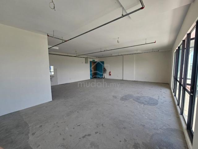 1006sf Office Tower Link Bridge LRT Glenmarie Shah Alam for Rent 1