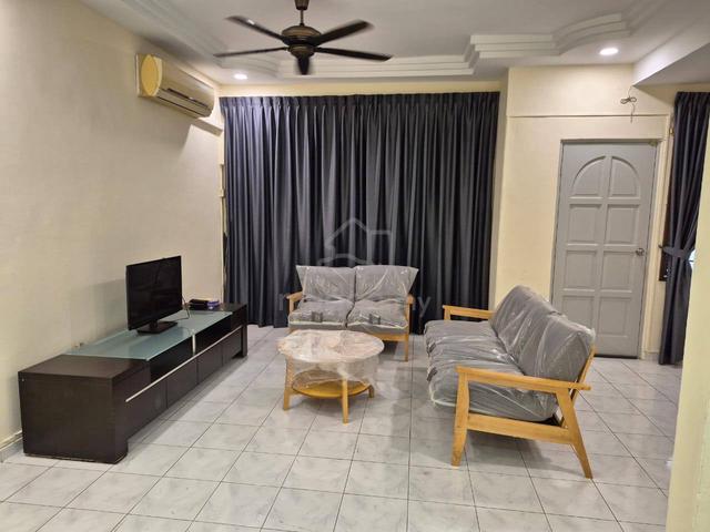 Taman Daya Austin Dato Onn Double Sty House For RENT 1