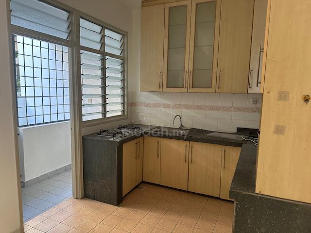 USJ 3D, USJ 2storey terrace house Near amenities Gated and guarded 2