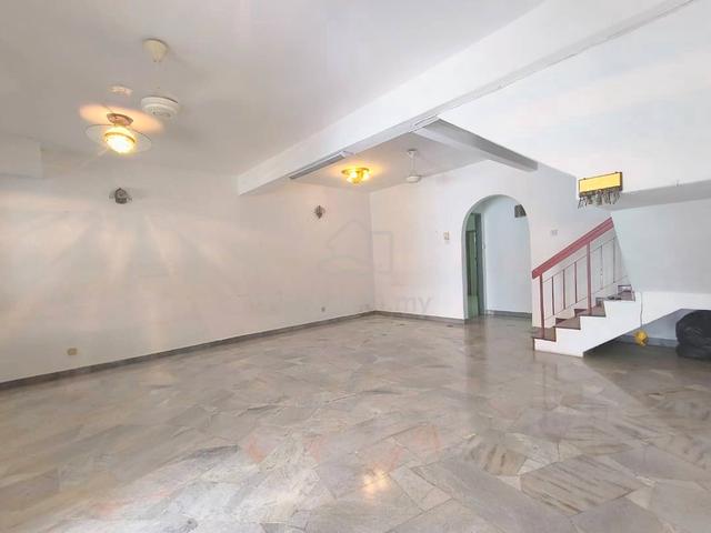 2 Storey Terrace @ Bandar Puchong Jaya Partially Furnished for Rent 1