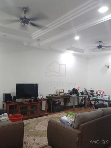 Fully Furnished unit! Kota Bayuemas Klang Double Storey For Rent 1