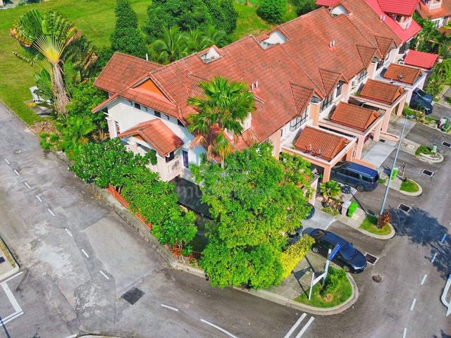 CORNER LOT 2.5 Storey Superlink Presint 16 Putrajaya EXTRA LAND 1