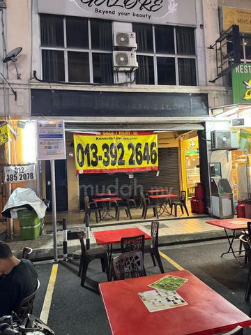 Taman Connaught Ground Floor Shop same row Maybank 22x75 1